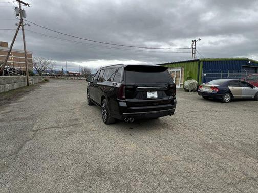 2023 GMC Yukon XL Denali Ultimate