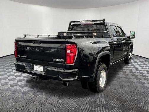 2023 Chevrolet Silverado 3500 High Country