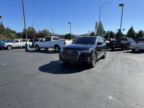 2017 Audi Q7 3.0T Premium
