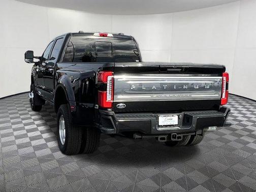 2024 Ford F-350 Platinum