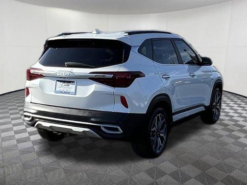 2022 Kia Seltos SX Turbo
