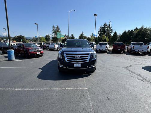2017 Cadillac Escalade Premium Luxury