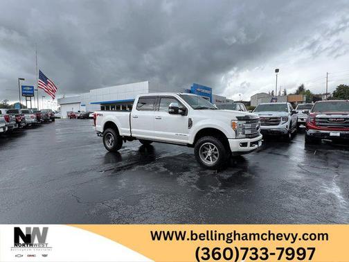 White Platinum Metallic Tri-Coat 2017 Ford F-350 Platinum