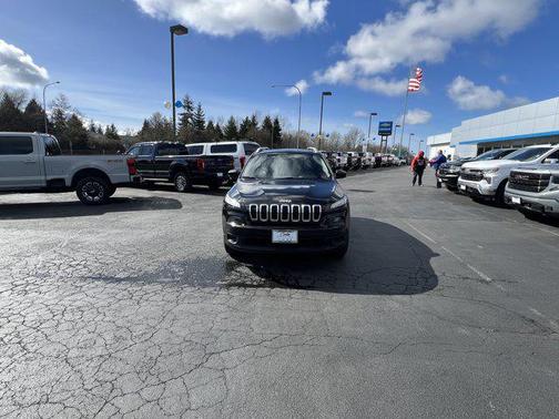2014 Jeep Cherokee Sport