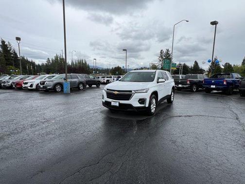 2023 Chevrolet Traverse LS