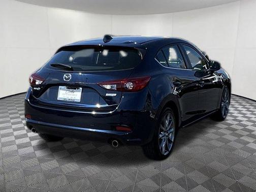 2018 Mazda Mazda3 Touring