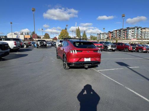 2021 Ford Mustang Mach-E Premium