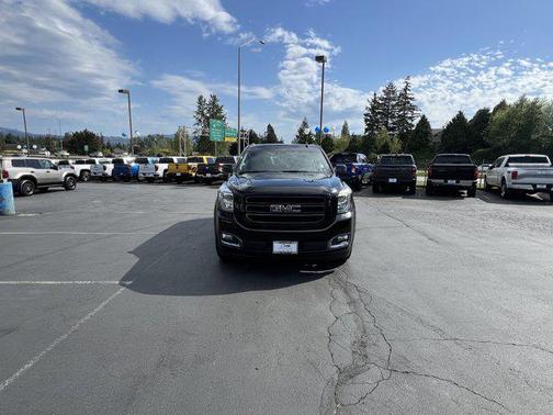 2019 GMC Yukon SLT