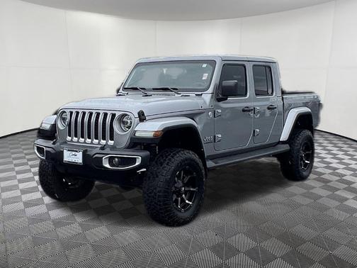 Billet Silver Metallic Clearcoat 2020 Jeep Gladiator Overland