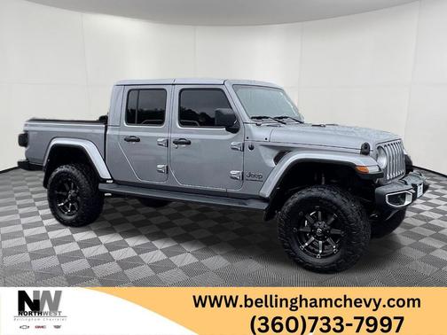 Billet Silver Metallic Clearcoat 2020 Jeep Gladiator Overland