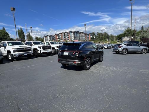Black Pearl 2024 Hyundai TUCSON Hybrid Limited