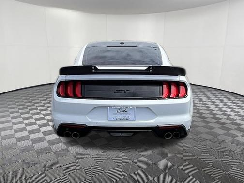Oxford White 2020 Ford Mustang GT Premium