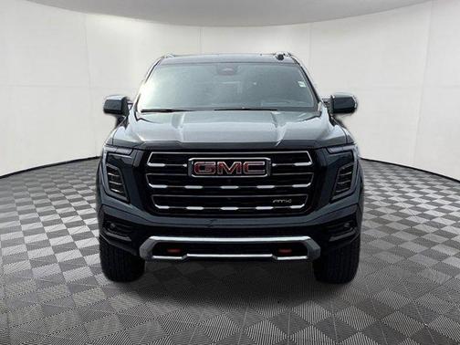 Midnight Pine 2025 GMC Yukon AT4 4WD