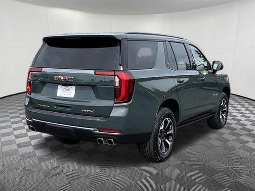 Midnight Pine 2025 GMC Yukon AT4 4WD