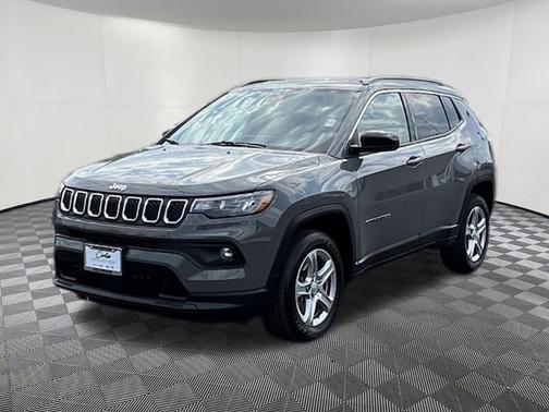 Sting-Gray Clearcoat 2023 Jeep Compass Latitude