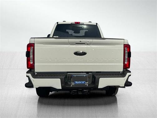 2026 Ford F-350 Lariat Super Duty