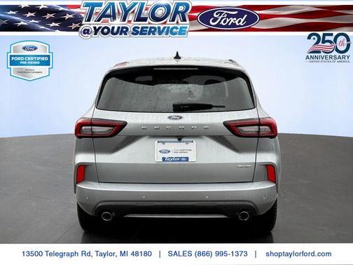 Iconic Silver Metallic 2024 Ford Escape ST-Line