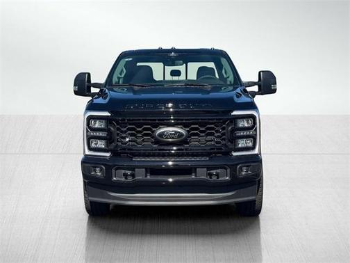 2026 Ford F-350 XLT