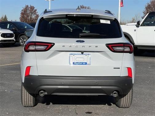 2026 Ford Escape ST-Line Select