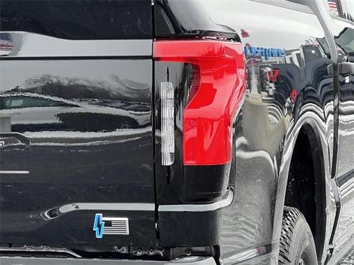 2025 Ford F-150 Lightning XLT