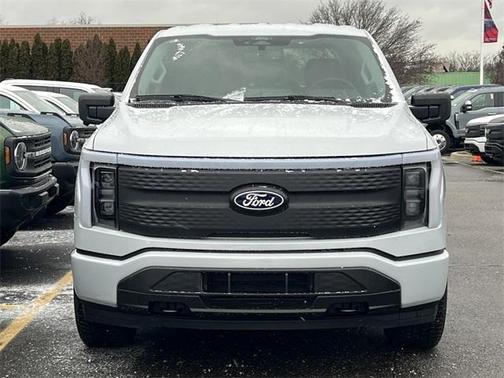 2025 Ford F-150 Lightning XLT