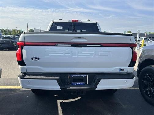 2025 Ford F-150 Lightning Platinum
