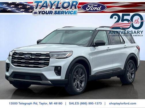 Space White Metallic 2026 Ford Explorer Active