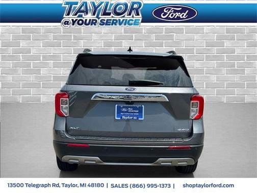 2023 Ford Explorer XLT