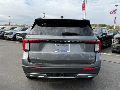 2026 Ford Explorer 