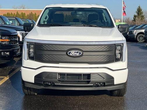Oxford White 2025 Ford F-150 Lightning XLT