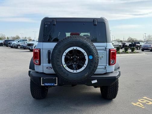 Avalanche Gray 2026 Ford Bronco Big Bend