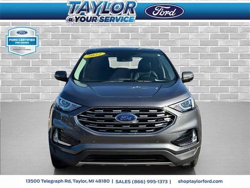 2022 Ford Edge Titanium
