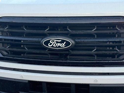Oxford White 2026 Ford F-150 XLT