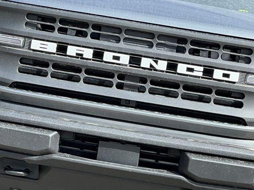 Carbonized Gray Metallic 2026 Ford Bronco Big Bend