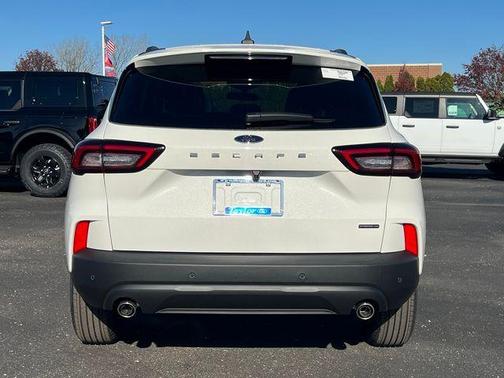 2026 Ford Escape ST-Line Select