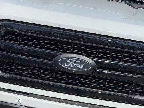 Oxford White 2026 Ford F-150 Lariat