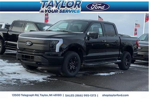2025 Ford F-150 Lightning XLT