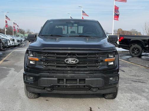 Agate Black Metallic 2026 Ford F-150 XLT
