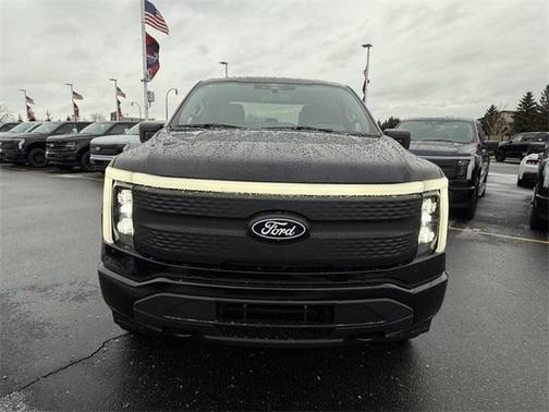2025 Ford F-150 Lightning XLT