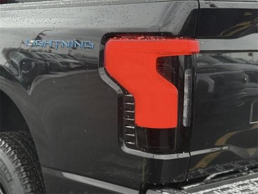 2025 Ford F-150 Lightning XLT