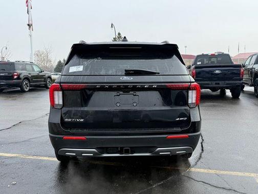 Agate Black Metallic 2026 Ford Explorer Active