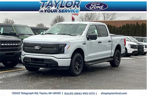 2025 Ford F-150 Lightning XLT