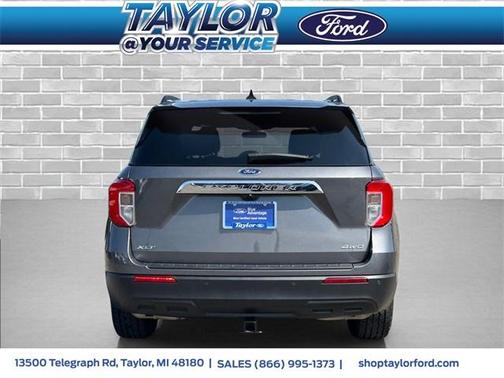 2023 Ford Explorer XLT