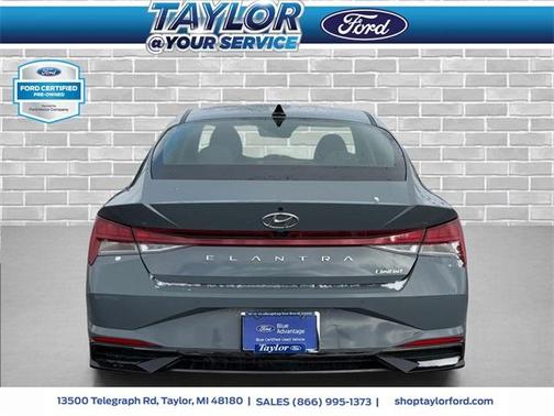 2023 Hyundai ELANTRA Limited