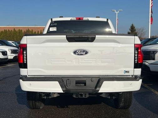 Oxford White 2025 Ford F-150 Lightning XLT