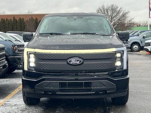 2025 Ford F-150 Lightning XLT