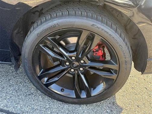 2020 Ford Edge ST