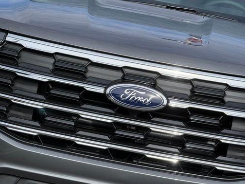 Carbonized Gray Metallic 2026 Ford Explorer Active
