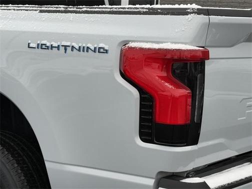 2025 Ford F-150 Lightning XLT