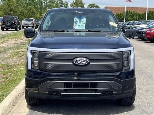 2025 Ford F-150 Lightning Flash